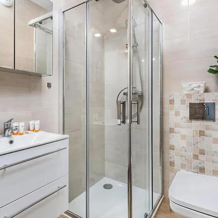 Exclusive Apartments Warta Residence 42 By Renters 아파트 *
