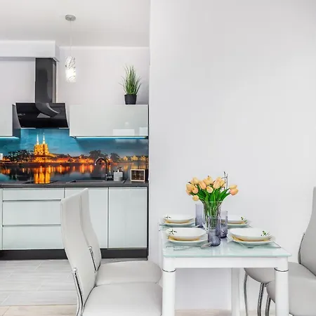 Exclusive Apartments Warta Residence 42 By Renters * Poznan